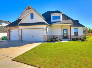 10408 SW 51st St, Mustang, OK 73064