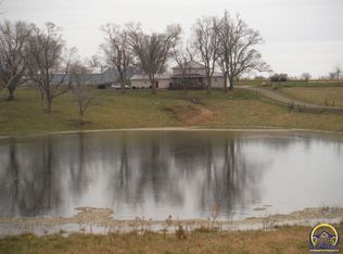 12529 114th St, Oskaloosa, KS 66066