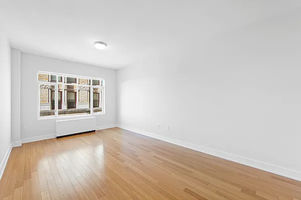 Rented by Mirador Real Estate | media 9