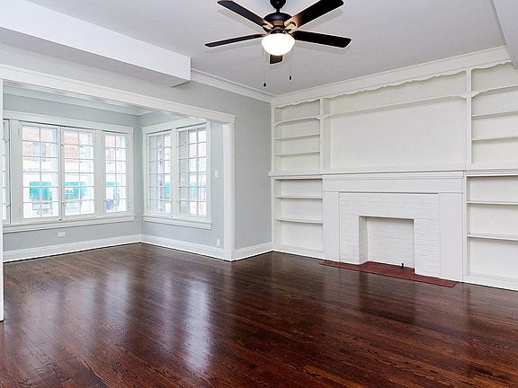 3rd image of 417 S Oak Park Ave APT 1F