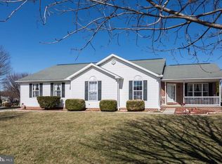 101 Wheaton Dr, Littlestown, PA 17340