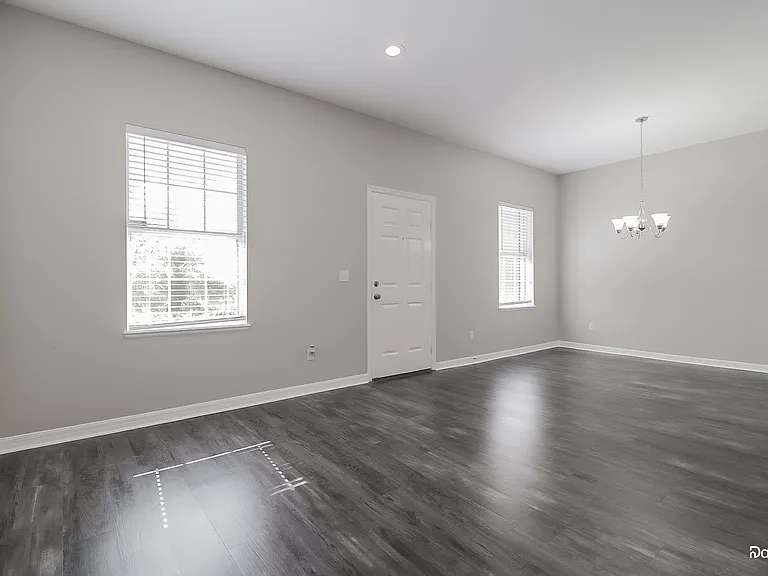 1117 Spruce Ridge Ct — Photo 7