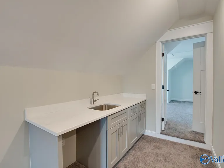 1405 Stevens Ave NE — Photo 22