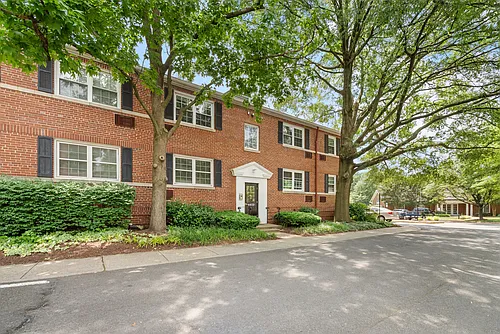 4402 N Pershing Dr #1 Photo 1 4402 N Pershing Dr #1 Photo 1