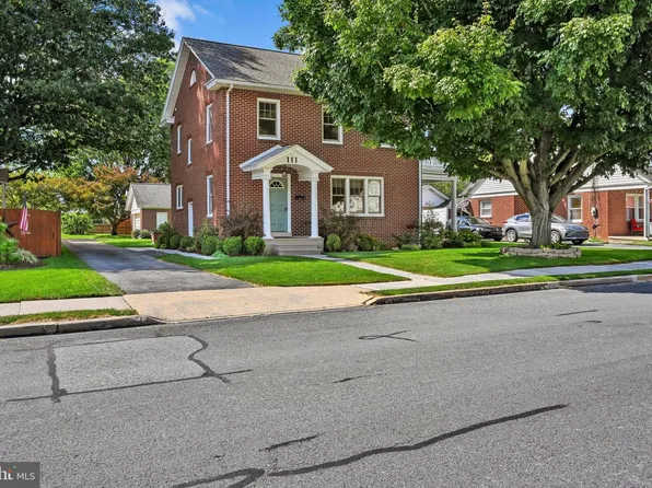 111 S Locust St, Myerstown, PA 17067