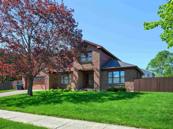 70 Moss Glen Lane, South Burlington, VT 05403