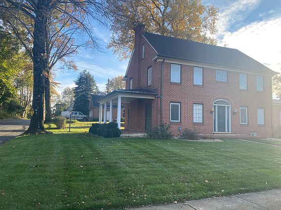 all New Triple Pane Pella Windows with Shades enclosed in Panes!