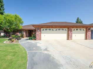 1424 Stub Oak Ave, Bakersfield, CA 93307