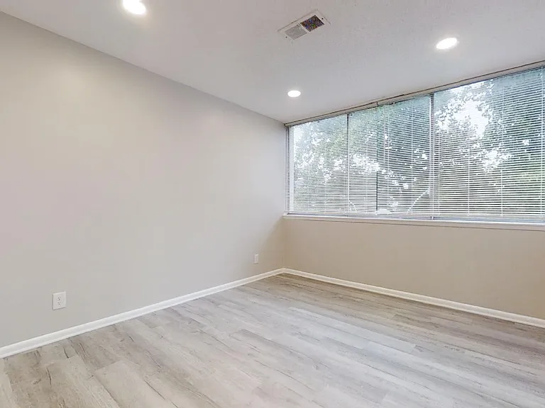 1822 Metzerott Rd #305 — Photo 18