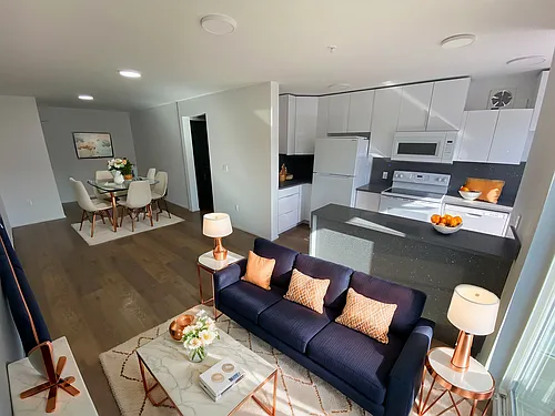 Floor plan 211