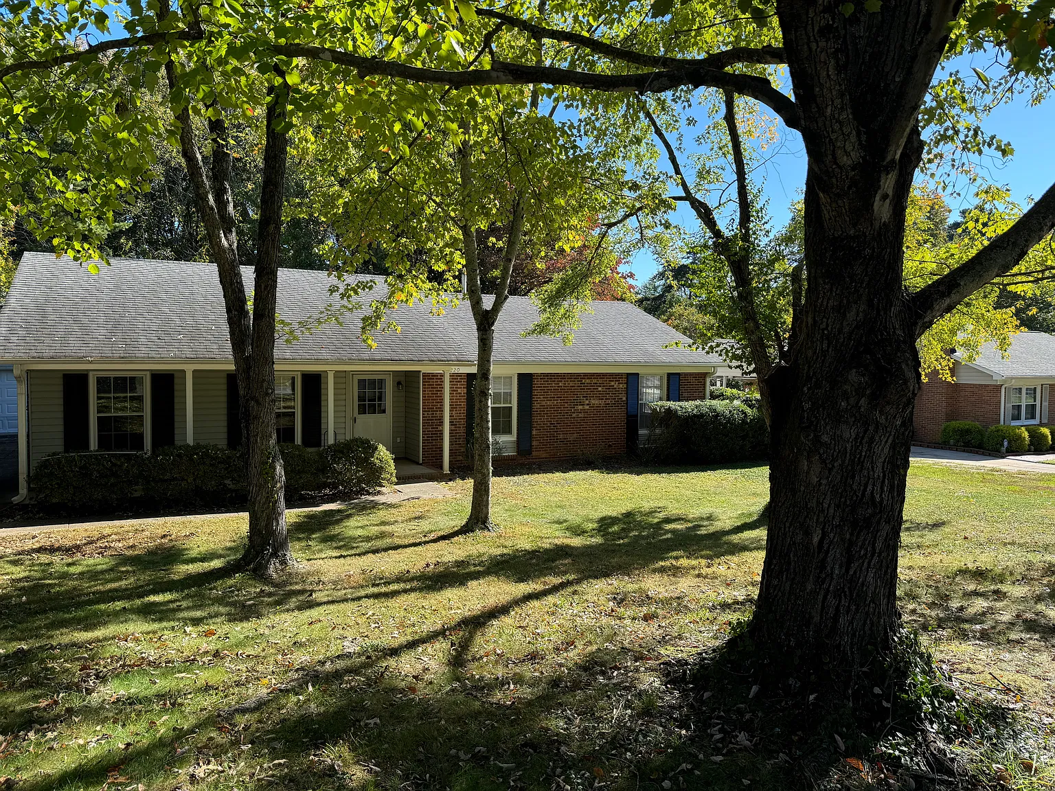 5220 Bayberry Ln — Photo 1