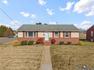 702 Charles Ave, Colonial Heights, VA 23834