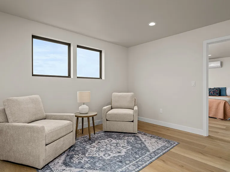 2914 K Ave — Photo 20