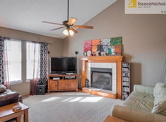 Gas Fireplace - open floor plan