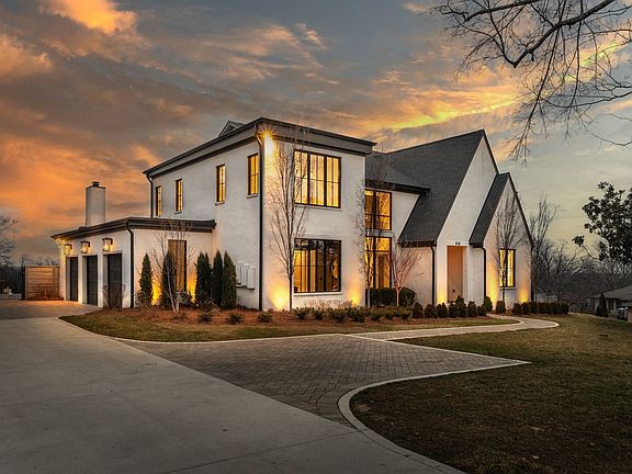 6th image of 818 Brentview Dr