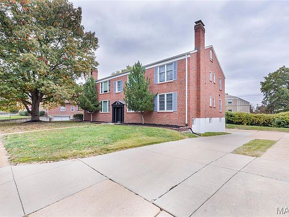 2nd image of 8124-8130 Roxburgh Dr #1E-1W-2W