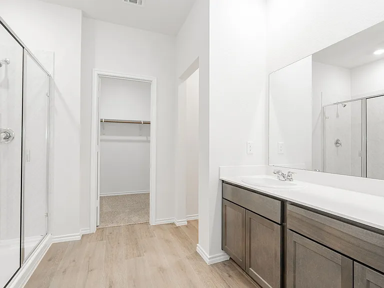 903 Shear Dr — Photo 15