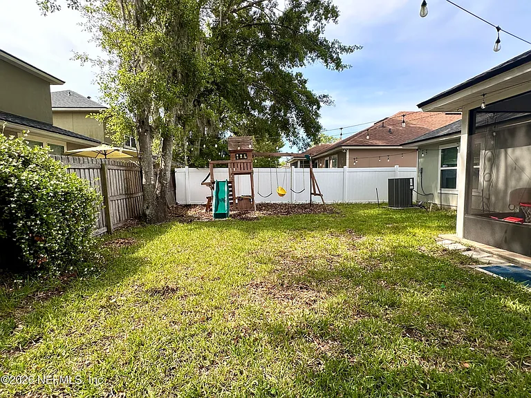 12385 Rouen Cove Dr — Photo 10
