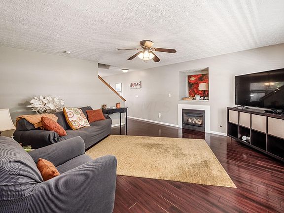 3rd image of 5644 Summerville Dr