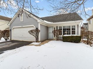 1216 Darnell Dr, Mundelein, IL