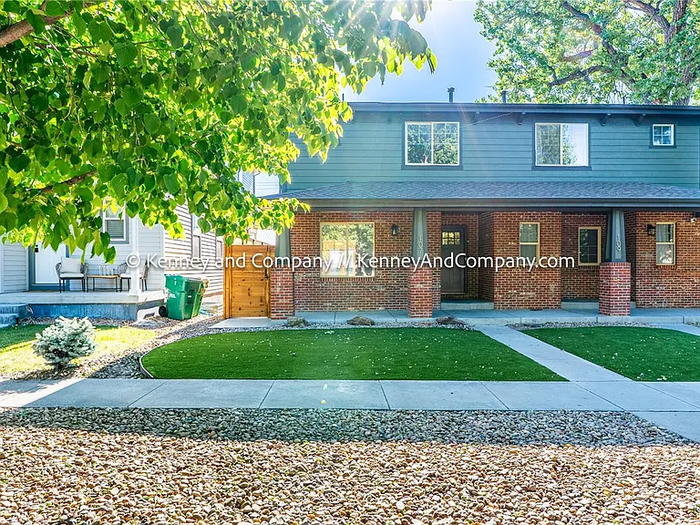 109 Cantril St — Photo 30