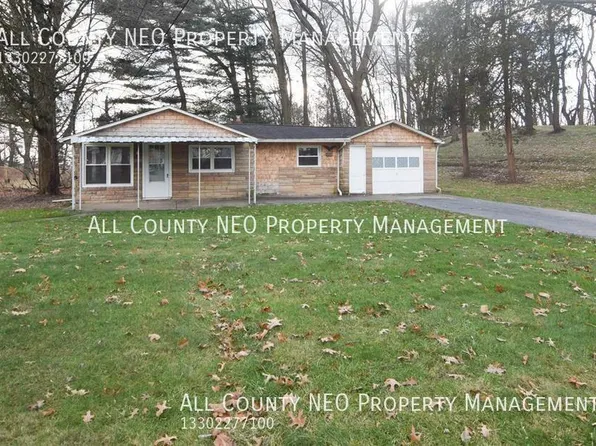 1715 Connecticut Ave SE, Massillon, OH 44646