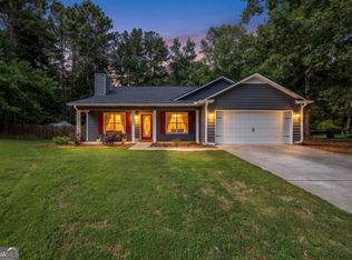 469 Cedar Trl, Winder, GA 30680