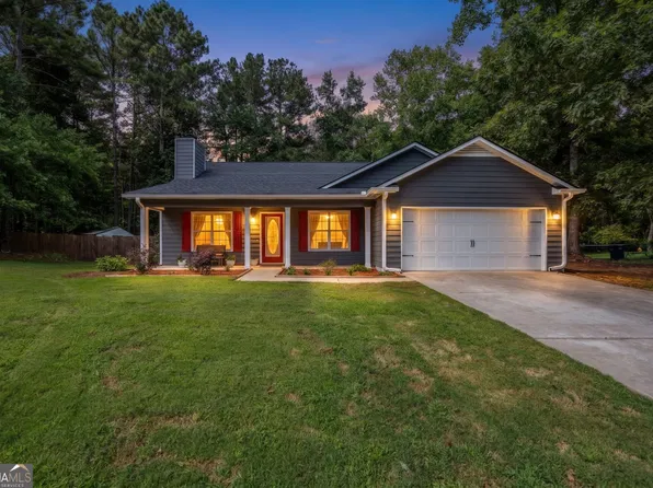 469 Cedar Trl, Winder, GA 30680