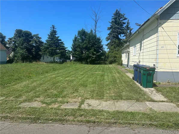 28 Clark St #14, Buffalo, NY 14206