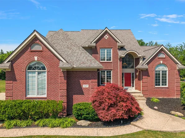 13697 Burning Tree Ln, Plymouth, MI 48170
