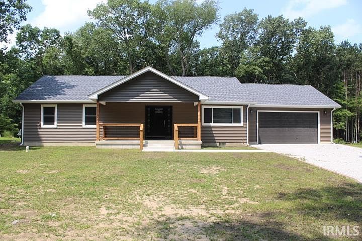 1st image of 905 N 600th St E