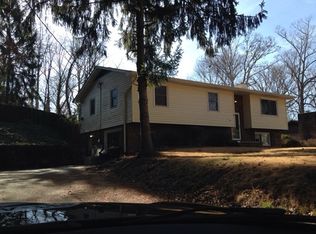 607 Monte Vista Rd, Candler, NC 28715