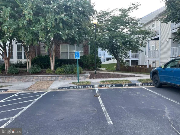 7704 Haynes Point Way Unit F, Alexandria, VA 22315
