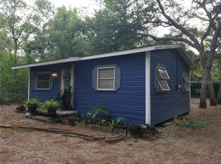 48026 1st St, Altoona, FL 32702