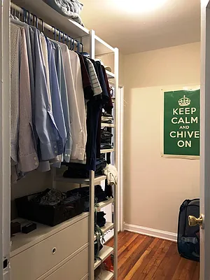 Rented by Prime Realty | media 6