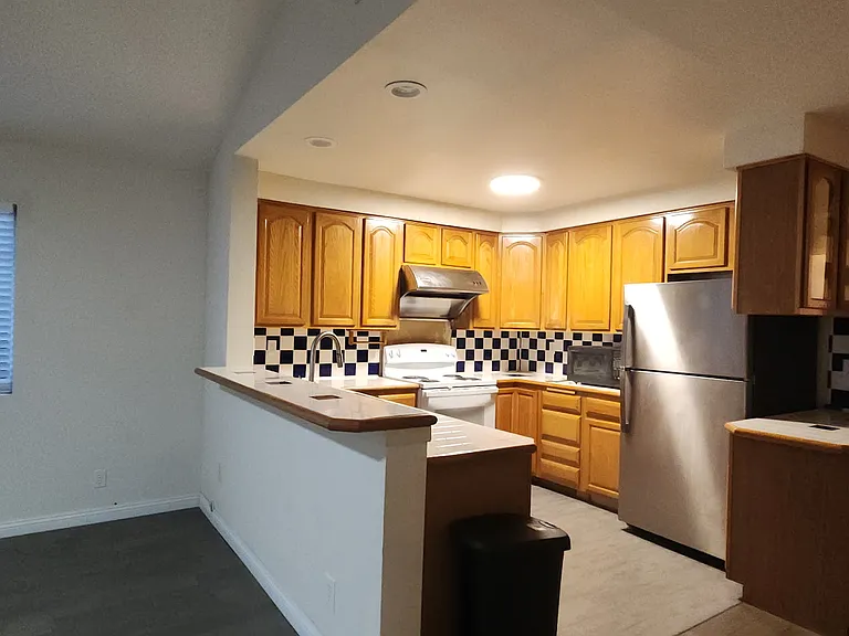 4621 Ranchgrove Dr — Photo 15