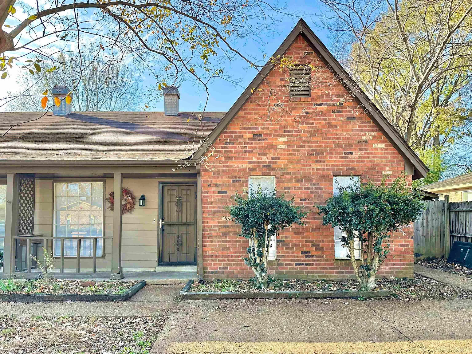 3 bed, 2.0 bath, 1263 sqft, $1,350 — Photo 3
