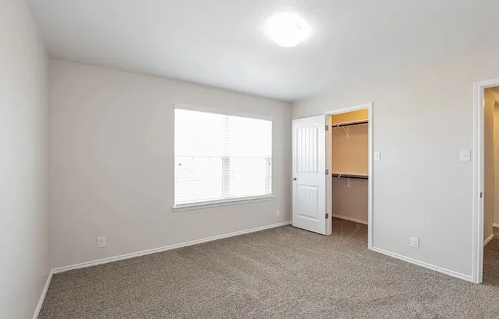 4652 Palmetto Pl