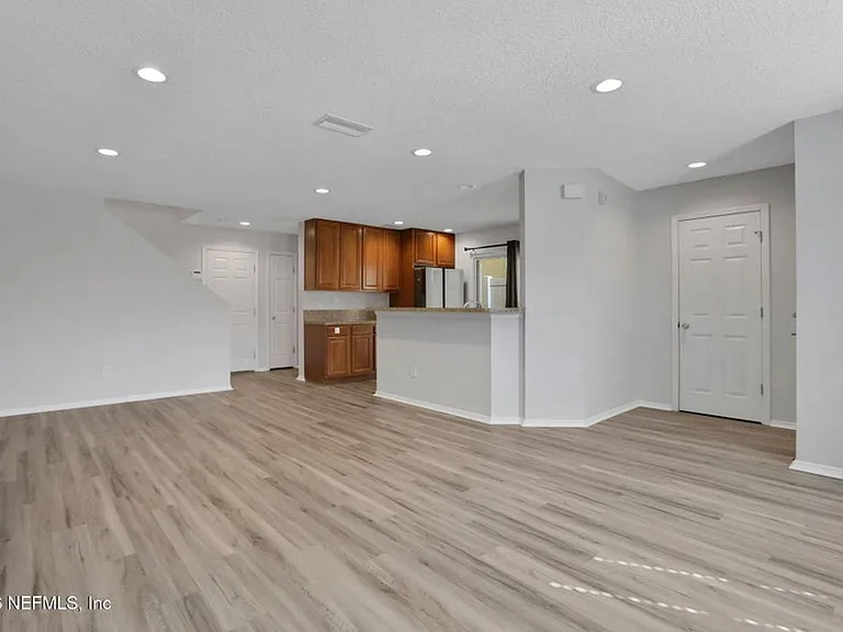 3408 Biltmore Way — Photo 6