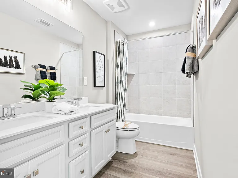 141 Dithridge Dr — Photo 33