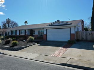 1202 Steven Dr, Pittsburg, CA
