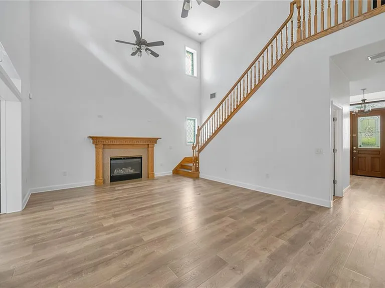 1507 W Windhorst Rd — Photo 15