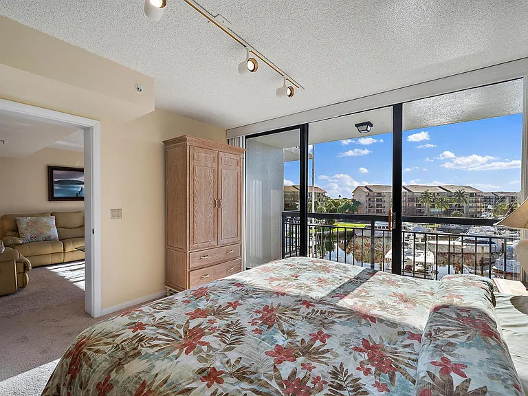 2601 Marina Isle Way #402 — Photo 32