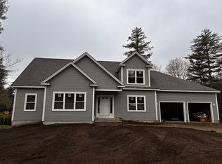 5 Colony Rd, Hadley, MA 01035