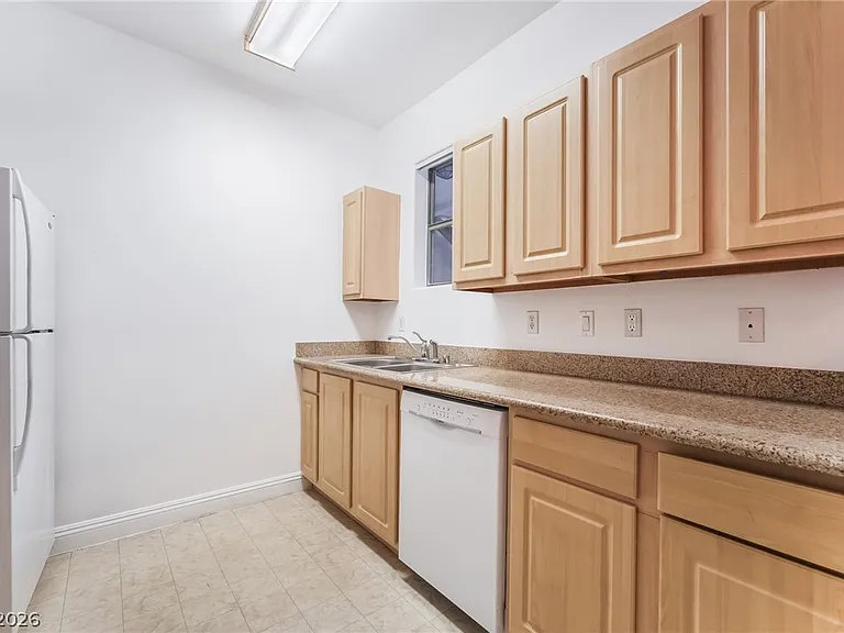 8000 W Badura Ave #1057 — Photo 6