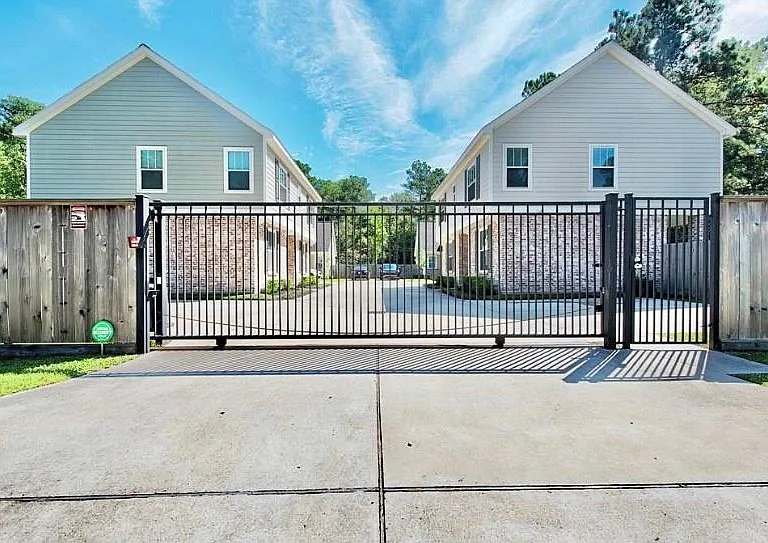 25114 Glen Loch Dr — Photo 21