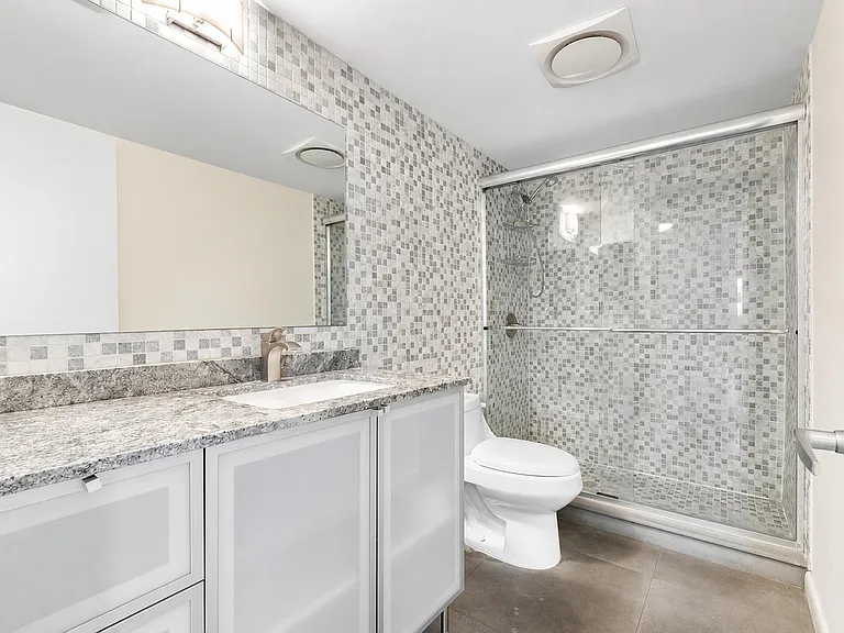 4900 N Ocean Blvd #416 — Photo 18