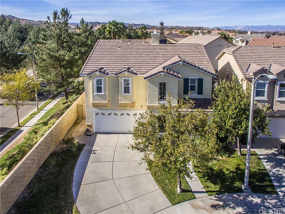 1st image of 27201 Cross Gate Ct