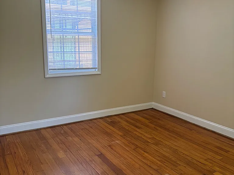 645 Dorothy Dr — Photo 11