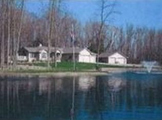 8341 Willow Creek Rd, Oconto, WI 54153